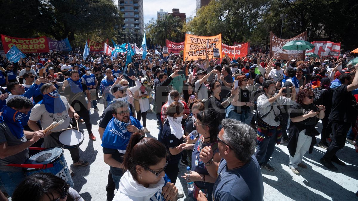 Incidentes en la Legislatura. Incidentes en la Legislatura.