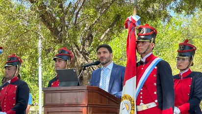 Maximiliano Pullaro encabezó el acto por los 452 años de Santa Fe con un discurso centrado en el federalismo