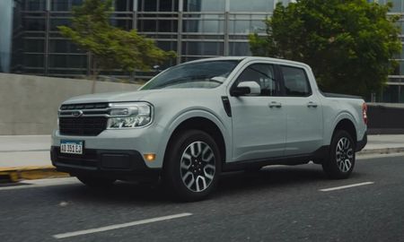 Una de las pickups más tecnológicas y ahora más accesibles. Una de las pickups más tecnológicas y ahora más accesibles.