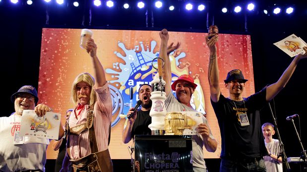La Fiesta de la Chopera vuelve a reunir tradición, cerveza y encuentro popular en Santa Fe.