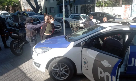 Conmoción en Corrientes: encontraron el cadáver de un nene de 4 años en un auto estacionado al rayo del sol Conmoción en Corrientes: encontraron el cadáver de un nene de 4 años en un auto estacionado al rayo del sol