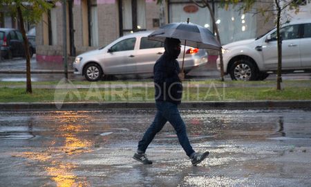Se esperan lluvias y tormentas aisladas para este fin de semana en la ciudad de Santa Fe y alrededores. Se esperan lluvias y tormentas aisladas para este fin de semana en la ciudad de Santa Fe y alrededores.