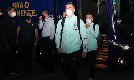 El ministerio de Salud de Brasil informó que detectaron 41 casos de coronavirus entre las personas que intervienen en la realización de la Copa América, que comenzó este domingo. El ministerio de Salud de Brasil informó que detectaron 41 casos de coronavirus entre las personas que intervienen en la realización de la Copa América, que comenzó este domingo.