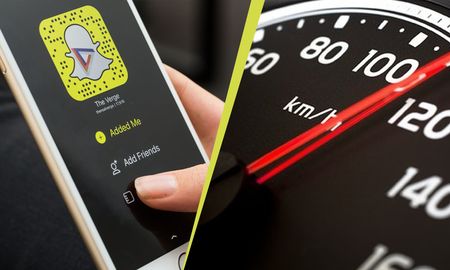 Snapchat disponía del filtro que hacía uso del GPS del celular para mostrar la velocidad a la que se circulaba. Snapchat disponía del filtro que hacía uso del GPS del celular para mostrar la velocidad a la que se circulaba.