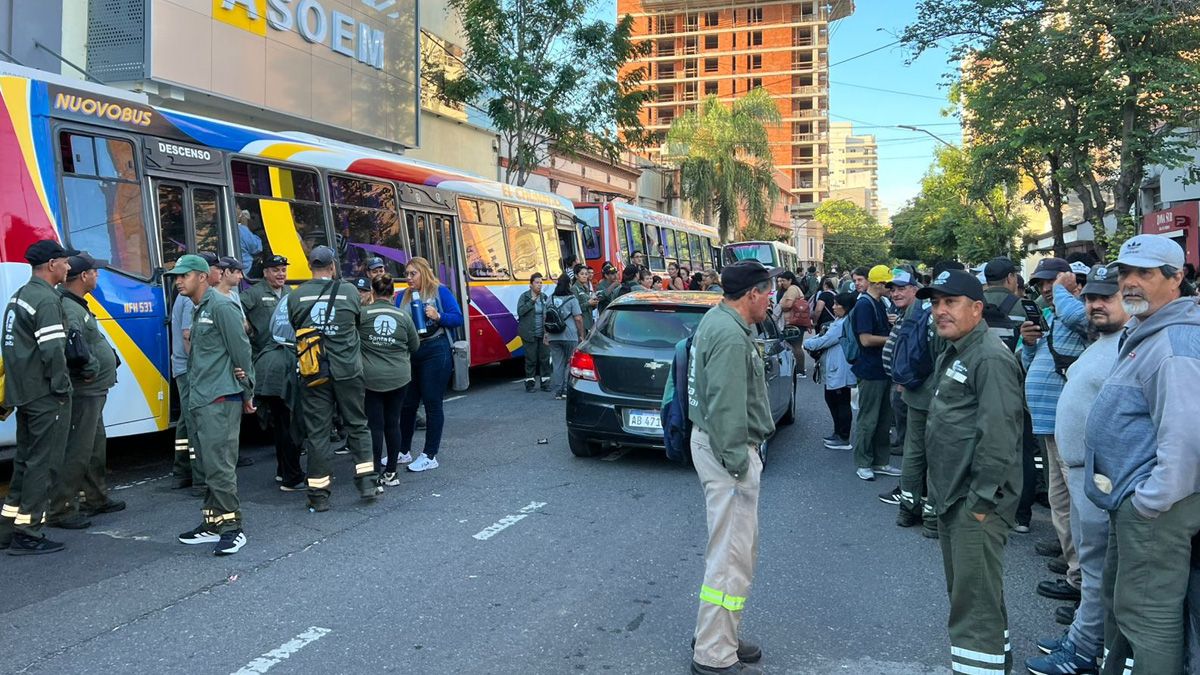 El intendente Poletti se refirió al conflicto con Asoem que tuvo como epicentro Sauce Viejo y aclaró que la Municipalidad de Santa Fe no tuvo participación directa en la disputa sindical.