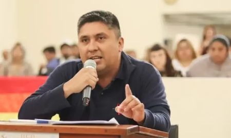 un concejal jugaba al tenis con su pareja y fue asesinado por el ex de ella un concejal jugaba al tenis con su pareja y fue asesinado por el ex de ella