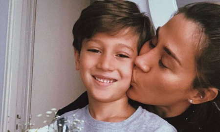 Jimena Barón mostró el emprendimiento de su hijo Momo para ganarse unos pesos: Él es el dueño Jimena Barón mostró el emprendimiento de su hijo Momo para ganarse unos pesos: Él es el dueño