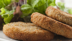 altText(Ni pan rallado ni semillas: la receta de milanesas de lentejas con un rebozado irresistible)}