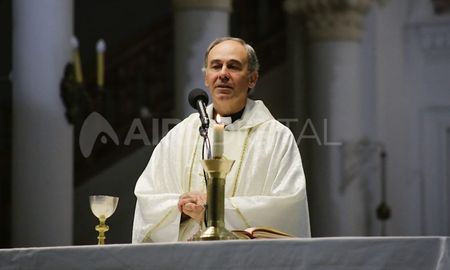 Hace 23 años que Olidio Panigo es el cura párroco de la Basílica de Guadalupe. Hace 23 años que Olidio Panigo es el cura párroco de la Basílica de Guadalupe.