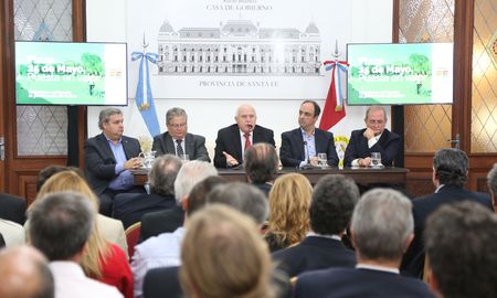 lifschitz presento el proyecto de puesta en valor de plaza 25 de mayo lifschitz presento el proyecto de puesta en valor de plaza 25 de mayo