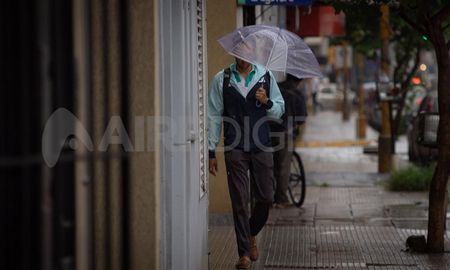 Alerta en Santa Fe y alrededores por posibles chaparrones intensos y caída de granizo Alerta en Santa Fe y alrededores por posibles chaparrones intensos y caída de granizo