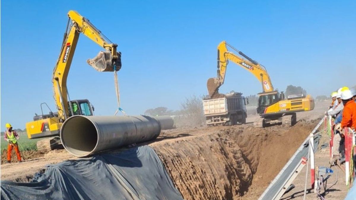 El proyecto abastecerá con agua potable a 83 localidades de ambas provincias y beneficiará a más de 1