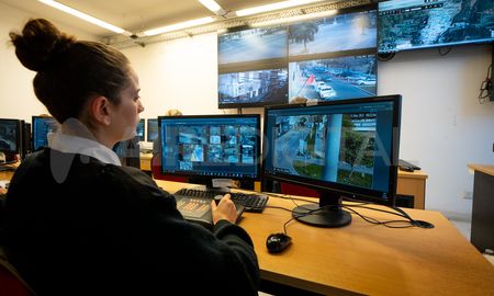 Según el Gobierno de Santa Fe, la tecnología que se utilizará en las nuevas cámaras de seguridad no existe en otro lugar de la Argentina. Según el Gobierno de Santa Fe, la tecnología que se utilizará en las nuevas cámaras de seguridad no existe en otro lugar de la Argentina.