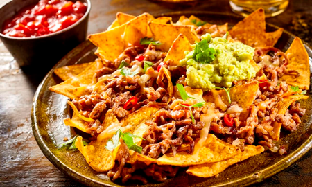 Cómo hacer unos nachos caseros súper rápido y baratos: la receta fácil Cómo hacer unos nachos caseros súper rápido y baratos: la receta fácil