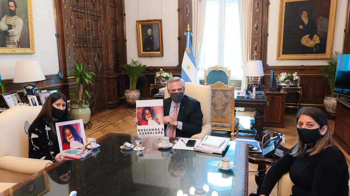 El mandatario le transmitió todo su apoyo a la familia de Guadalupe y se comprometió con la búsqueda de la niña