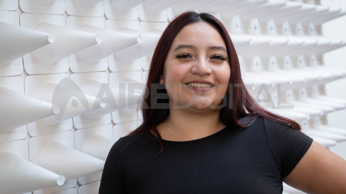 Alejandra García es estudiante de Medicina, voluntaria en la Casa de las Mujeres Libres y militante en la campaña por la Emergencia en Violencia contra las Mujeres. Alejandra García es estudiante de Medicina, voluntaria en la Casa de las Mujeres Libres y militante en la campaña por la Emergencia en Violencia contra las Mujeres.