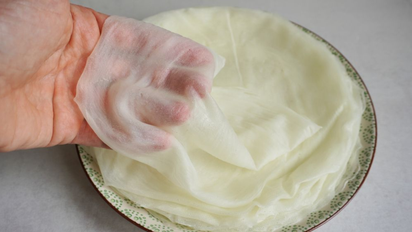 Masa filo casera: cómo preparar la base más fina y crujiente para tus recetas saladas o dulces