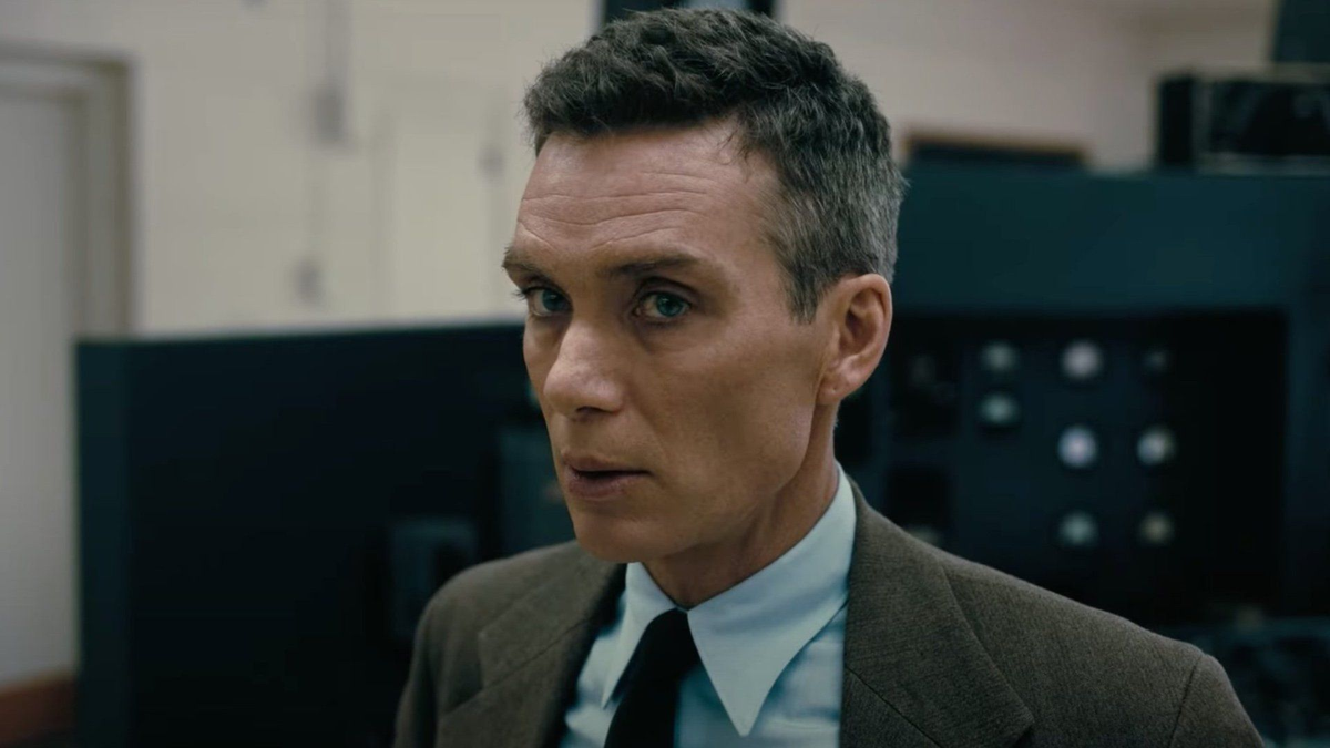 Oppenheimer fue protagonizada por Cillian Murphy y dirigida por Christopher Nolan. La cinta fue premiada en los Premios Óscar. Oppenheimer fue protagonizada por Cillian Murphy y dirigida por Christopher Nolan. La cinta fue premiada en los Premios Óscar.