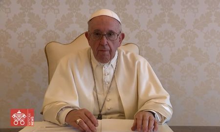 Francisco: Las mujeres no tienen las mismas oportunidades que los hombres Francisco: Las mujeres no tienen las mismas oportunidades que los hombres