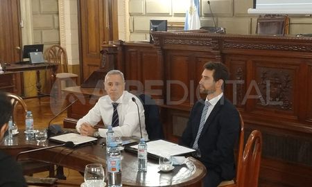 ¿Ustedes creen que yo, como director del OI, puedo dirigir investigaciones contra quien a mí se me antoja?, les preguntó Sain a los legisladores en la reunión del último miércoles. ¿Ustedes creen que yo, como director del OI, puedo dirigir investigaciones contra quien a mí se me antoja?, les preguntó Sain a los legisladores en la reunión del último miércoles.