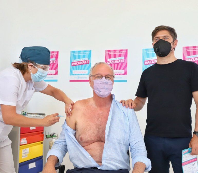 Daniel Gollan fue el primer mayor de 60 años en aplicarse la vacuna Sputnik V en Argentina.