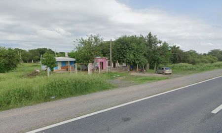Dos jóvenes fueron hallados sin vida al costado de la ruta 9 en Santiago del Estero. Dos jóvenes fueron hallados sin vida al costado de la ruta 9 en Santiago del Estero.