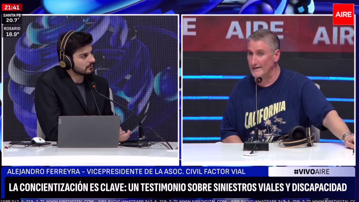 Alejandro visitó los estudios de AIRE sumándose a la campaña de seguridad vial que impulsa el medio. Alejandro visitó los estudios de AIRE sumándose a la campaña de seguridad vial que impulsa el medio.