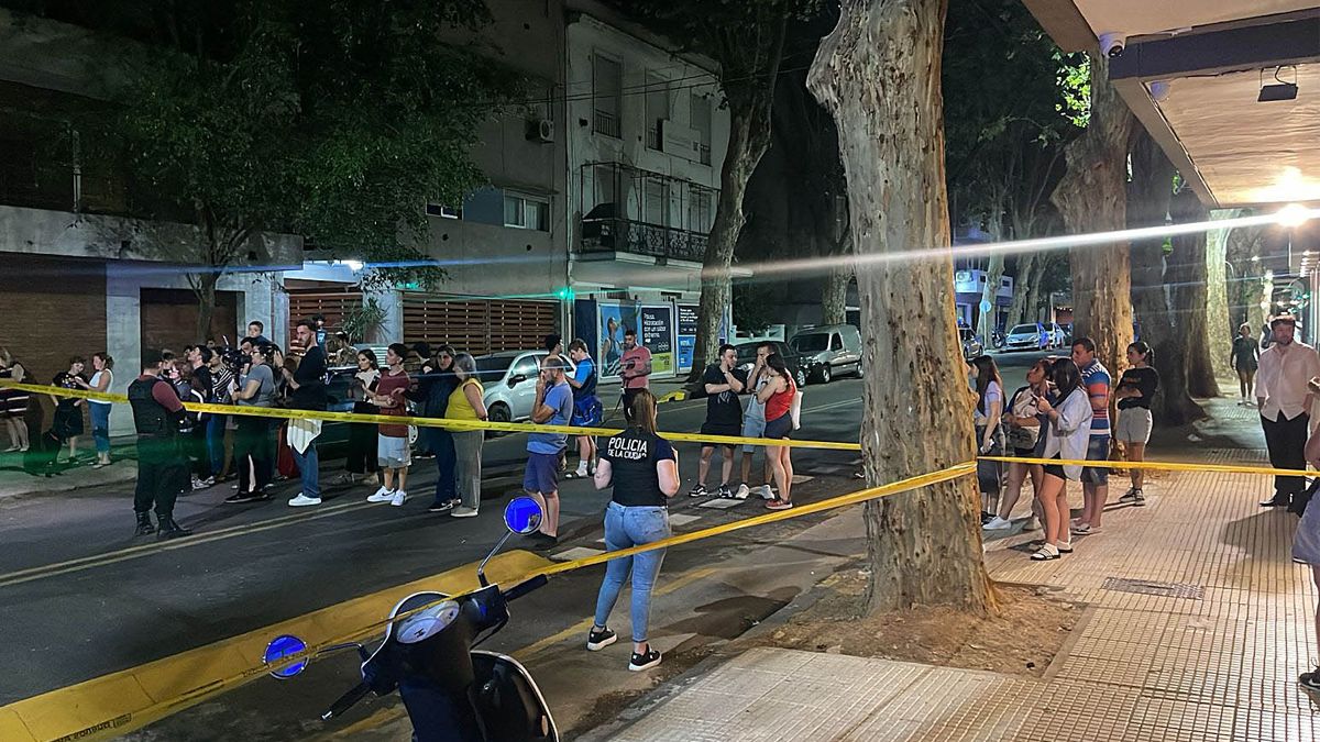 El operativo se desplegó en un edificio de departamentos ubicado sobre calle Ravignani, en pleno barrio porteño de Palermo. El operativo se desplegó en un edificio de departamentos ubicado sobre calle Ravignani, en pleno barrio porteño de Palermo.