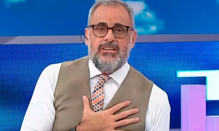More Rial fulminó a Jorge Rial y reveló que le fue infiel a su mamá: Obsesión. More Rial fulminó a Jorge Rial y reveló que le fue infiel a su mamá: Obsesión.