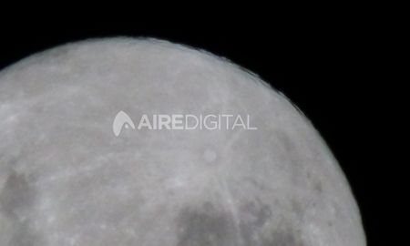 Superluna en Santa Fe, Argentina. Imagen enviada por los oyentes de Aire de Santa Fe. Superluna en Santa Fe, Argentina. Imagen enviada por los oyentes de Aire de Santa Fe.