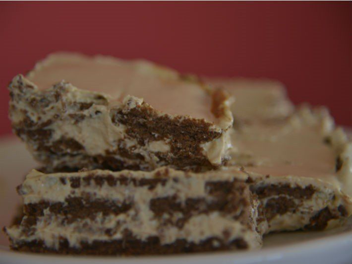 Receta de chocotorta y cheesecake de frutilla: postres para hacer con los chicos