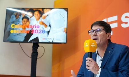 El ministro de Educación de Santa Fe, José Goity, destacó la oferta salarial y ratificó el inicio del ciclo lectivo para el 2 de marzo, a pesar del paro dispuesto por Amsafé. El ministro de Educación de Santa Fe, José Goity, destacó la oferta salarial y ratificó el inicio del ciclo lectivo para el 2 de marzo, a pesar del paro dispuesto por Amsafé.