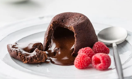 Volcán de chocolate saludable, cómo hacerlo en pocos pasos Volcán de chocolate saludable, cómo hacerlo en pocos pasos