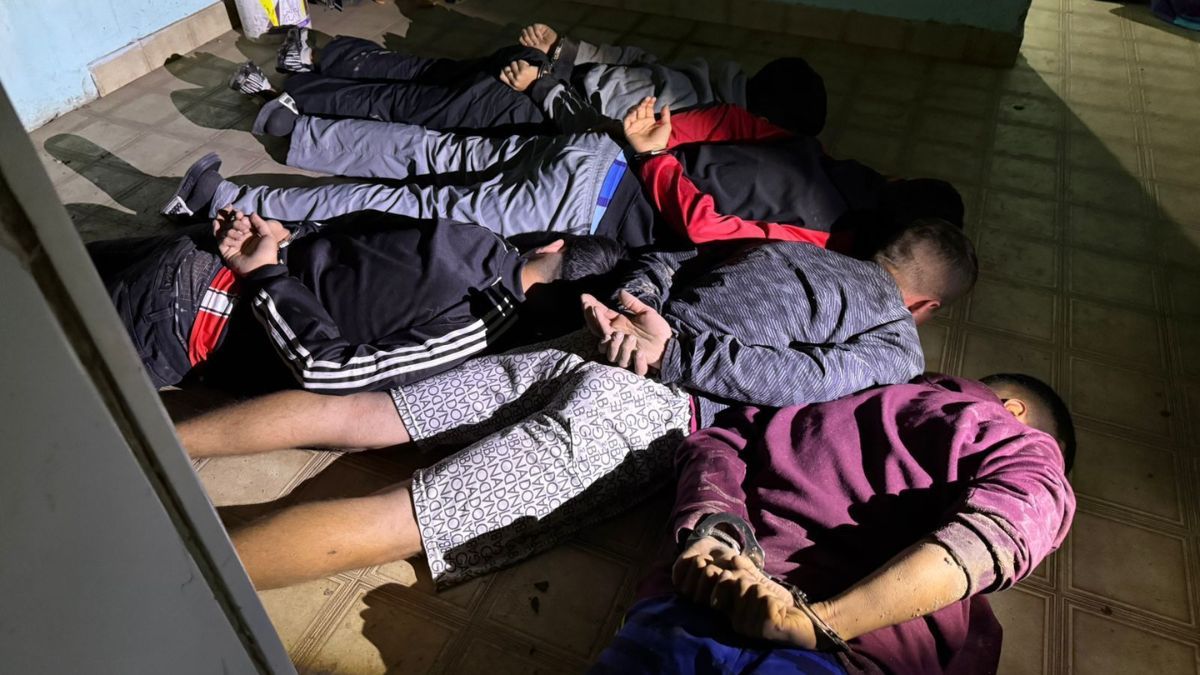 Microtráfico en Santa Fe: 15 personas resultaron detenidas en allanamientos - Image 1