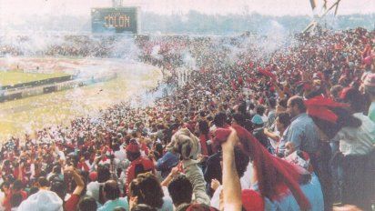 Día del hincha de Club Atlético Colón: a 30 años del primer éxodo sabalero en Córdoba para la final ante Banfield