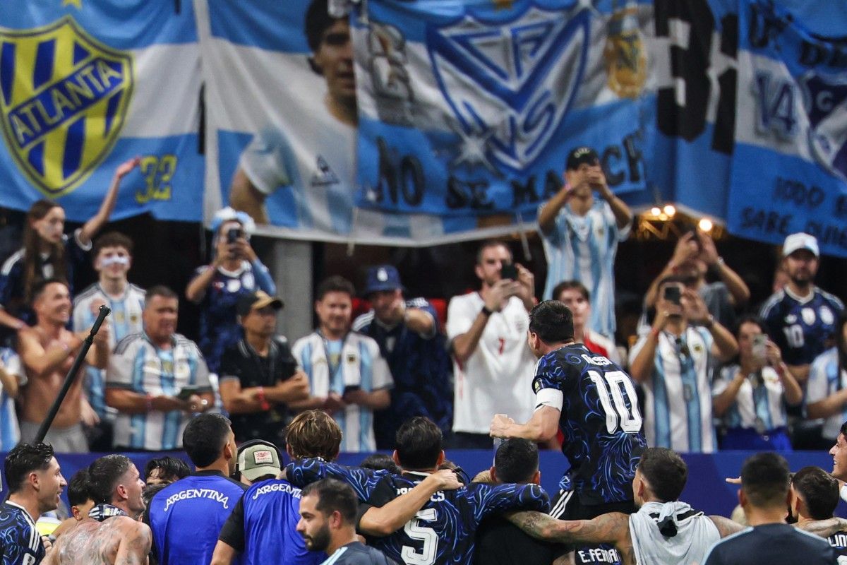 Argentina le ganó 2 a 1 a Inglaterra, y Messi jugará una nueva final del mundo.