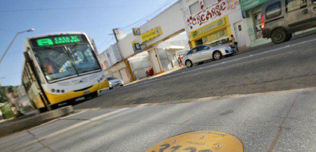 El paro de colectivos lleva 8 días y acusan a Corral de ignorar el conflicto