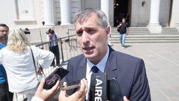 altText(Santa Fe le contestó a Caputo: la defensa de la provincia por los fondos en dólares)}