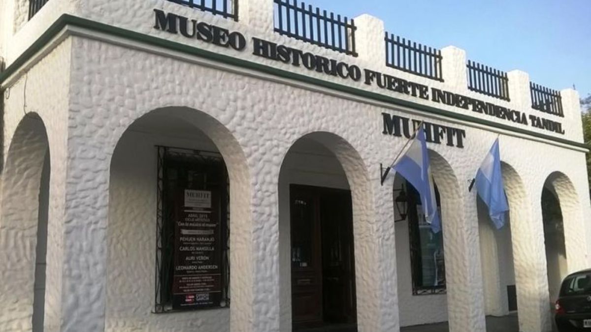 Ideal para los amantes de la historia, el Museo Histórico Fuerte Independencia es un atractivo indispensable en el itinerario. Ideal para los amantes de la historia, el Museo Histórico Fuerte Independencia es un atractivo indispensable en el itinerario.