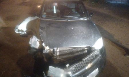 Un taxista santafesino fue víctima de un violento robo en la madrugada del sábado cuando llevaba a dospasajeros desde la Terminal hasta barrio Yapeyú. Un taxista santafesino fue víctima de un violento robo en la madrugada del sábado cuando llevaba a dospasajeros desde la Terminal hasta barrio Yapeyú.