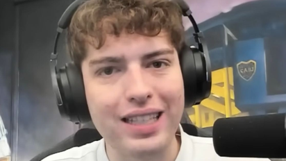 Davoo Xeneize frenó su stream en vivo y cruzó a sus seguidores por comentarios discriminatorios