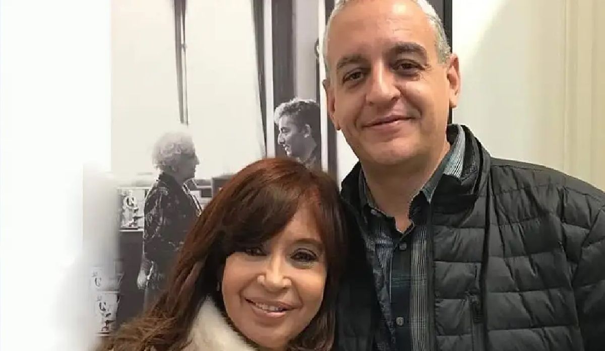 El Gobierno denunció al ex agente de la CIA que puso en duda el atentado a Cristina Kirchner