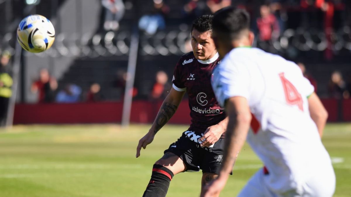 Colón vs Agropecuario por la fecha 26 de la Primera Nacional.