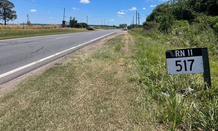 El trágico suceso ocurrió en una estancia ubicada a la altura del kilómetro 517 de la ruta nacional 11, localidad de Llambi Campbell. El trágico suceso ocurrió en una estancia ubicada a la altura del kilómetro 517 de la ruta nacional 11, localidad de Llambi Campbell.