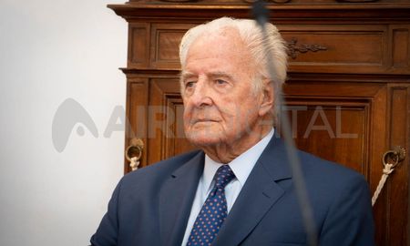 El ministro de la Corte Suprema de Justicia de Santa Fe, Eduardo Spuler, anunció su retiro a partir de 1 de septiembre de 2026. El ministro de la Corte Suprema de Justicia de Santa Fe, Eduardo Spuler, anunció su retiro a partir de 1 de septiembre de 2026.