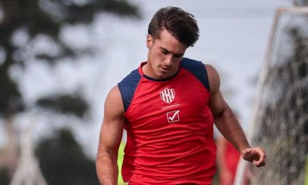 El caso Ratotti en Unión: fue titular en Chile, volvió y Madelón no lo llevó a la pretemporada El caso Ratotti en Unión: fue titular en Chile, volvió y Madelón no lo llevó a la pretemporada