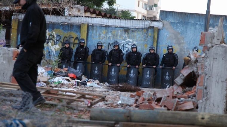 Viviendas usurpadas vinculadas a narcos en el sur provincial