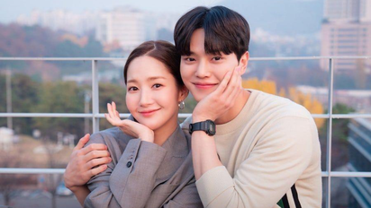 La irresistible serie coreana de Netflix, protagonizada por Song Kang y Park Min Young, que tiene 16 episodios
