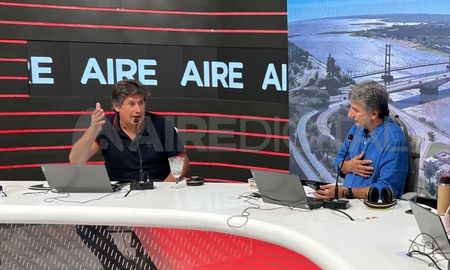 En diálogo con el programa de AIRE, Ahora Vengo, el intendente de Funes, Roly Santacroce, lanzó una frase que generará polémica: “No existe más el peronismo, la gente vota con el sentido común”. En diálogo con el programa de AIRE, Ahora Vengo, el intendente de Funes, Roly Santacroce, lanzó una frase que generará polémica: “No existe más el peronismo, la gente vota con el sentido común”.