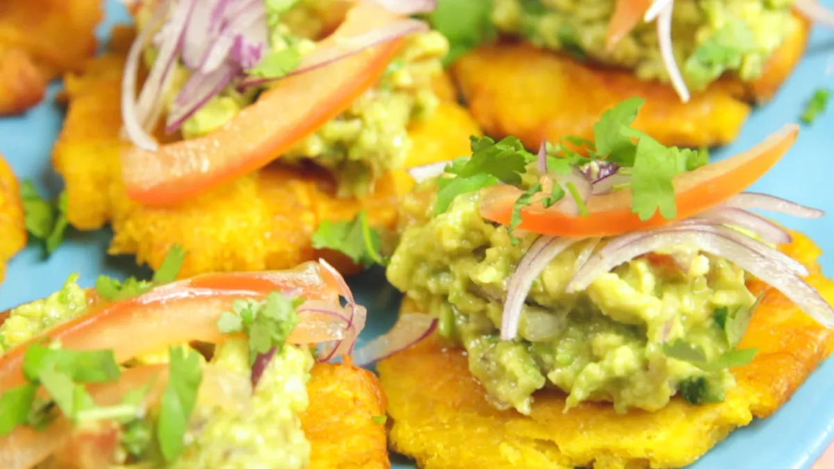 Los patacones, típicos de la cocina caribeña, se hacen a partir de plátanos macho.